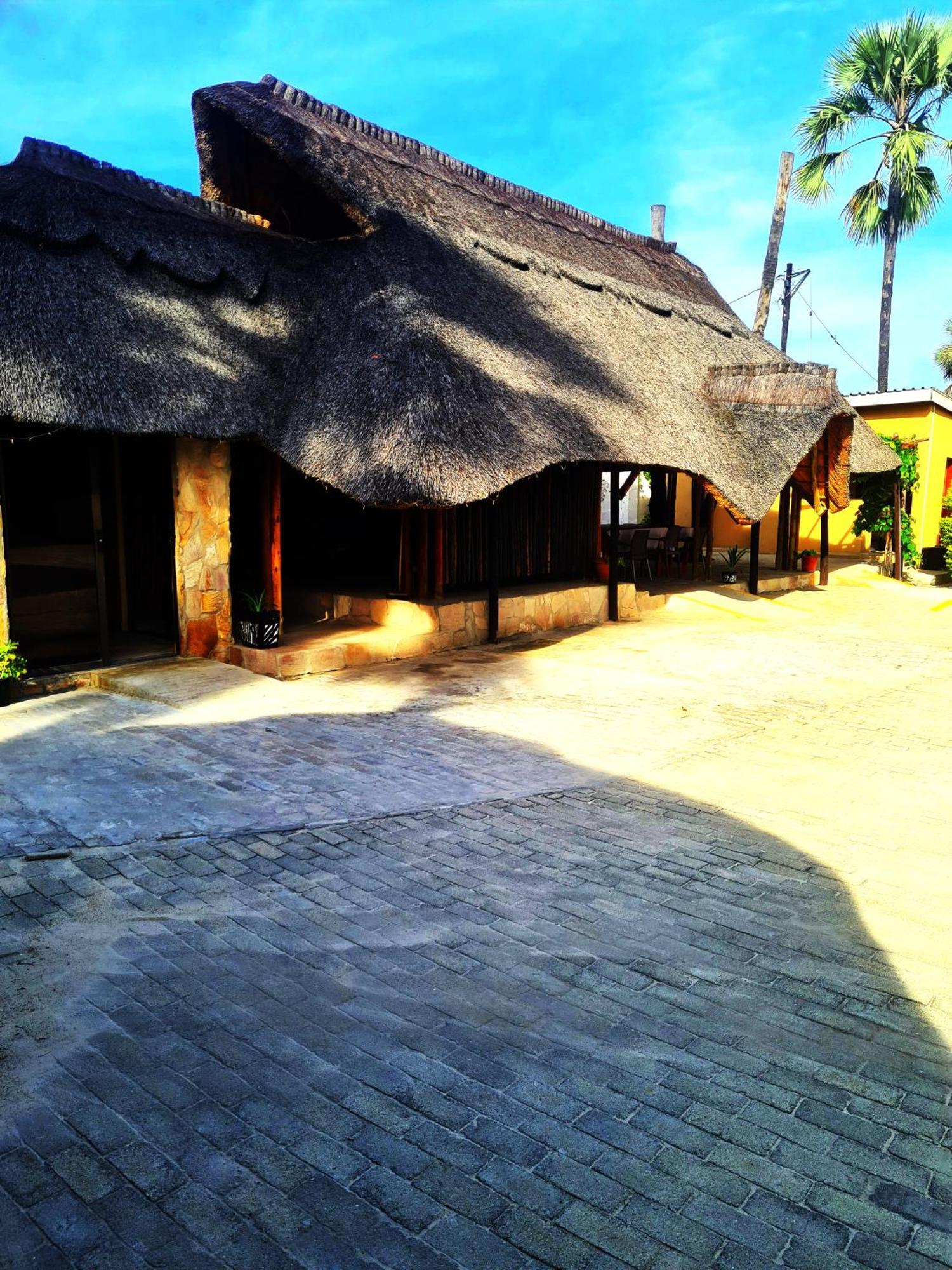 Maya Bnb Nata Luaran gambar
